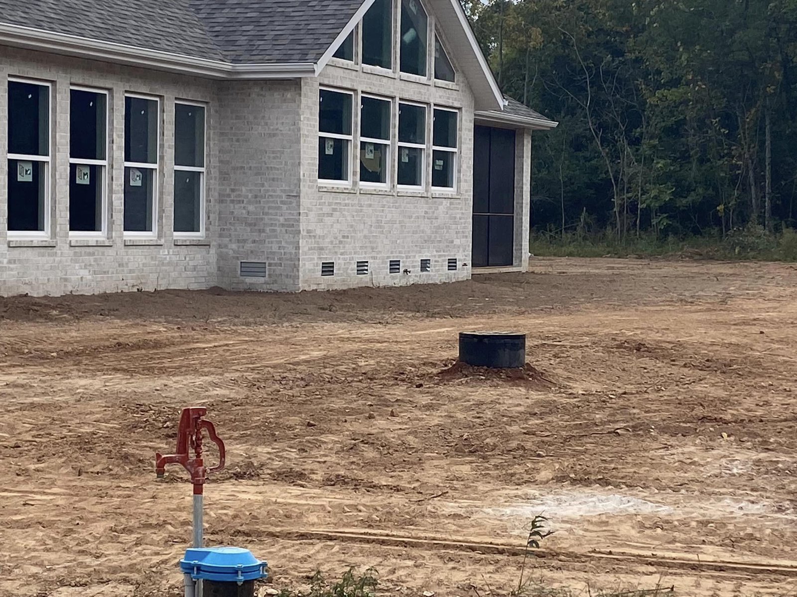 1000-gallon-UG-propane-tank-HERE.jpg