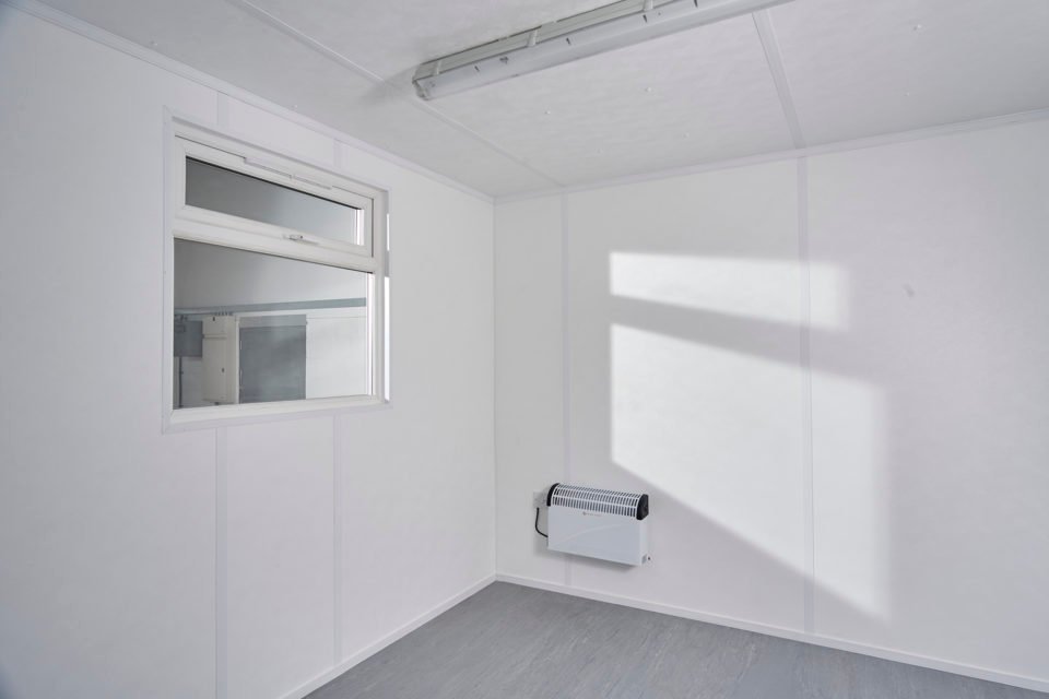 10×10-Standard-Jack-Leg-inside1-960×640-1.jpg