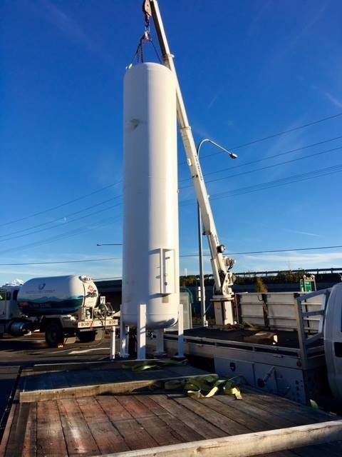 1150-gallon-vertical-propane-tanks-USA.jpg