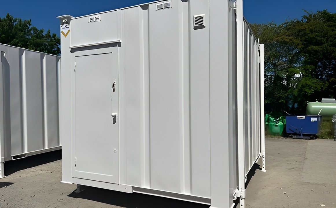 12Ft-x-9Ft-21-Jackleg-Toilet-Cabin.jpg
