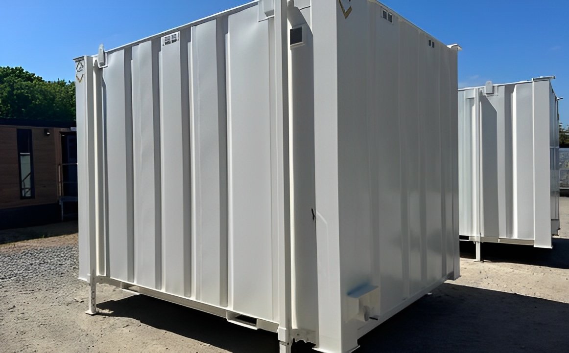 12Ft-x-9Ft-21-Jackleg-Toilet-Cabin2.jpg
