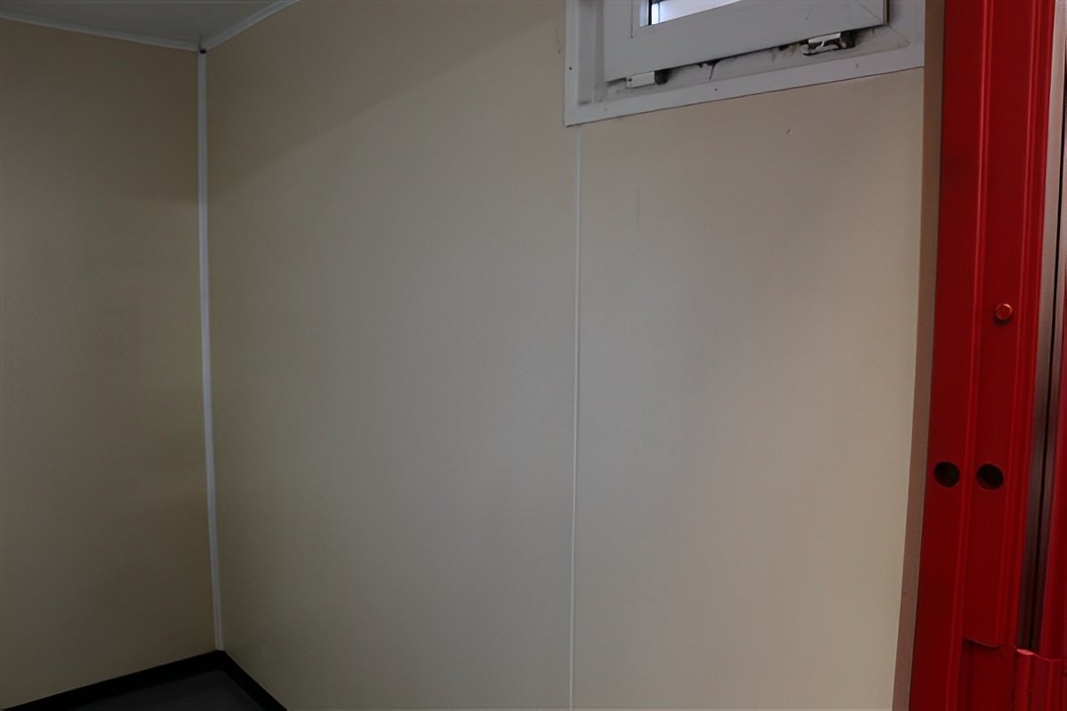 16ft-x-9ft-Site-Office-With-Toilet7.jpg
