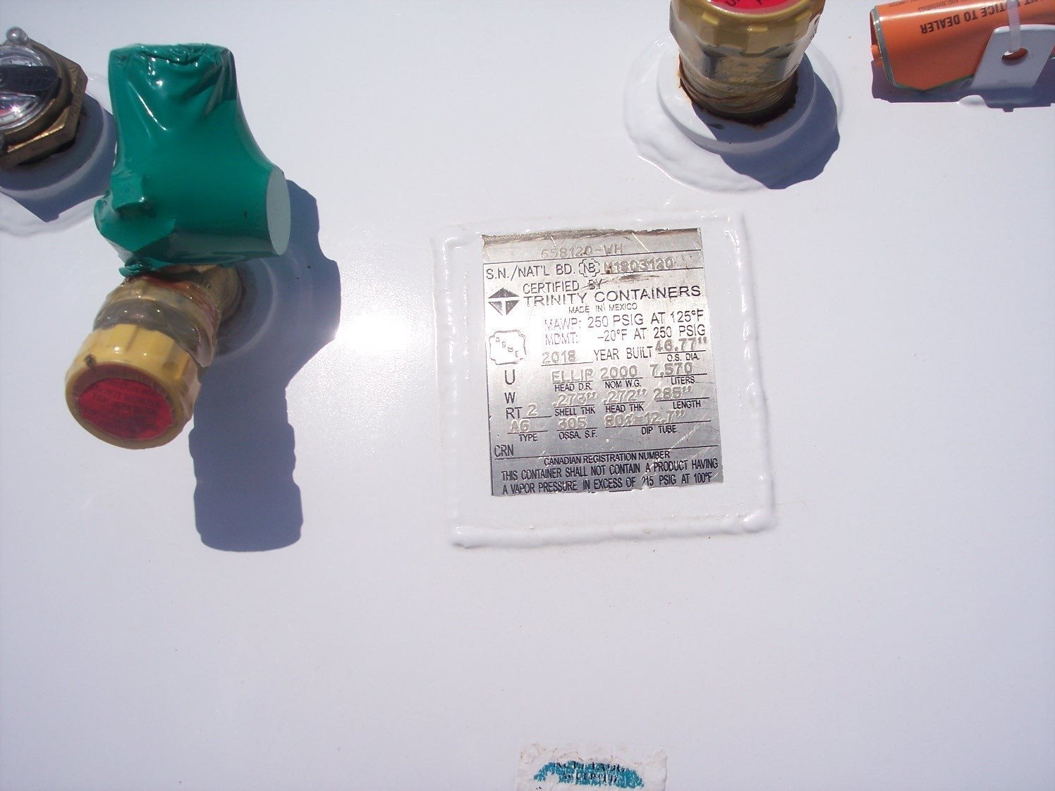 2000-Gallon-Above-Ground-Tanks-420.jpg