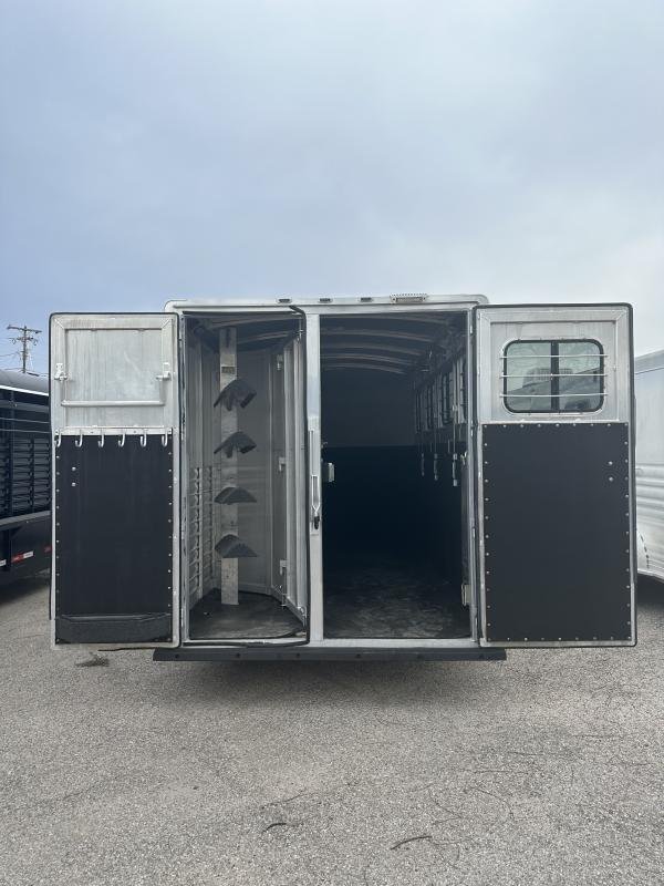2004_Cherokee_Trailers_4H_GN_4DR_Horse_Trailer_mWbZZYrac4ko.jpg