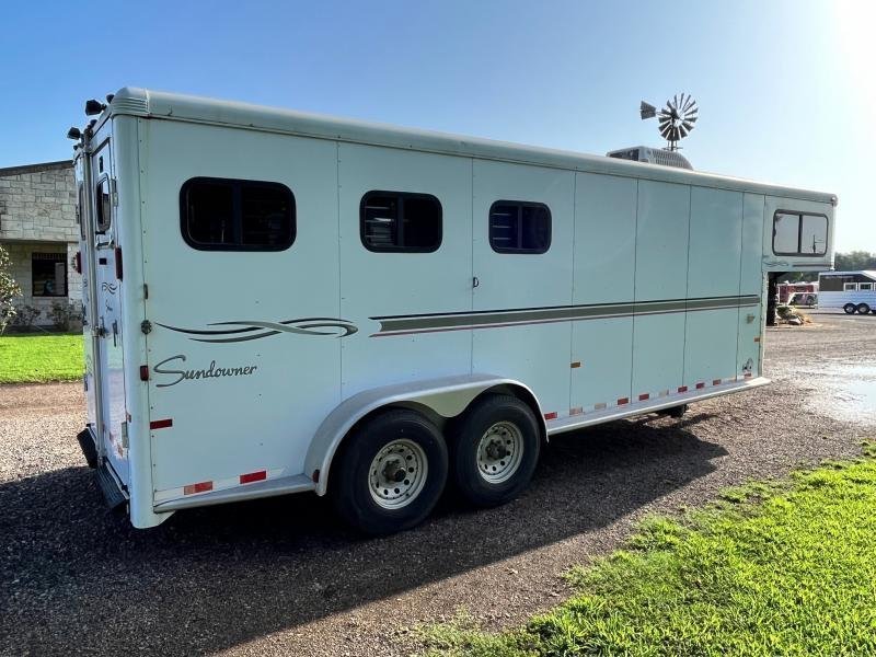 2004_Sundowner__4_Horse__Weekender__Horse_Trailer_pVizeigso5du-1.jpg