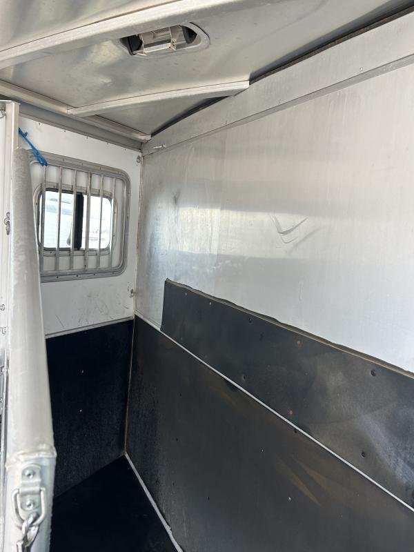 2007_Exiss_SS-20_Horse_Trailer_WKVpaqx67pya-1.jpg