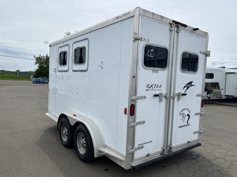 2007_Exiss_SS-20_Horse_Trailer_fNLQC8qv8k2k-1.jpg