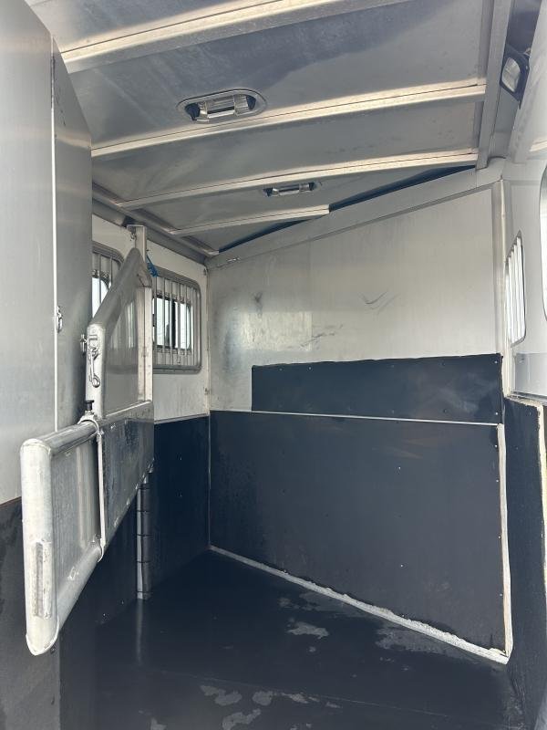 2007_Exiss_SS-20_Horse_Trailer_u0n1Quz8phwt-1.jpg