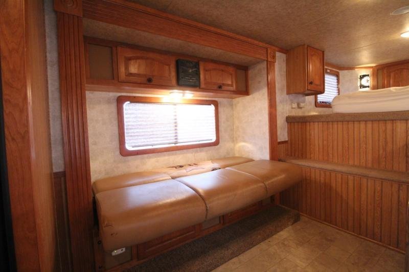 2008_Lakota_8415_wSlide_out_4_Horse_Trailer_Z31Izg8tfjzh-1.jpg