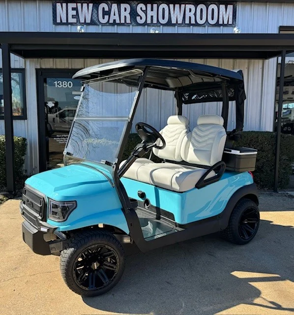 2018-Club-Car-Tempo-2-Passenger-Lithium-Ion-Golf-Carts-for-Sale17-1.webp