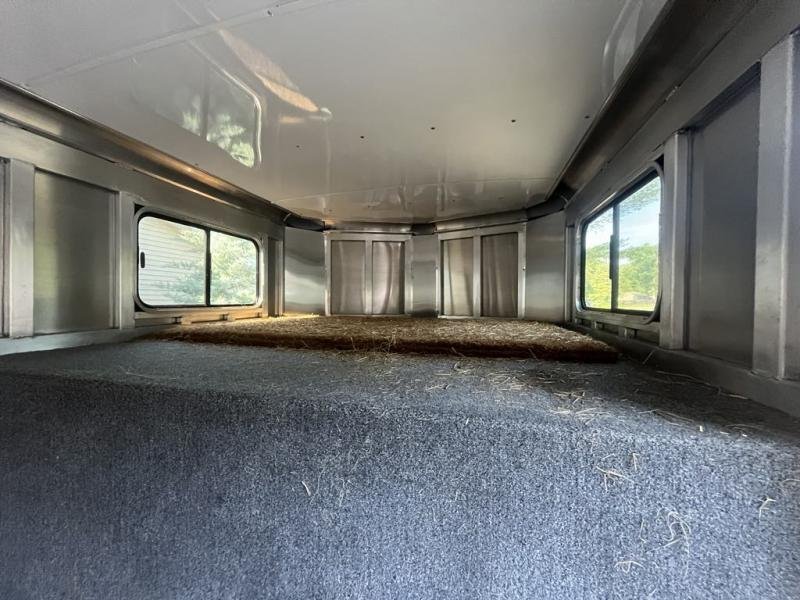 2019_Shadow_21_Gooseneck_Nz5WmO8n56cv.jpg
