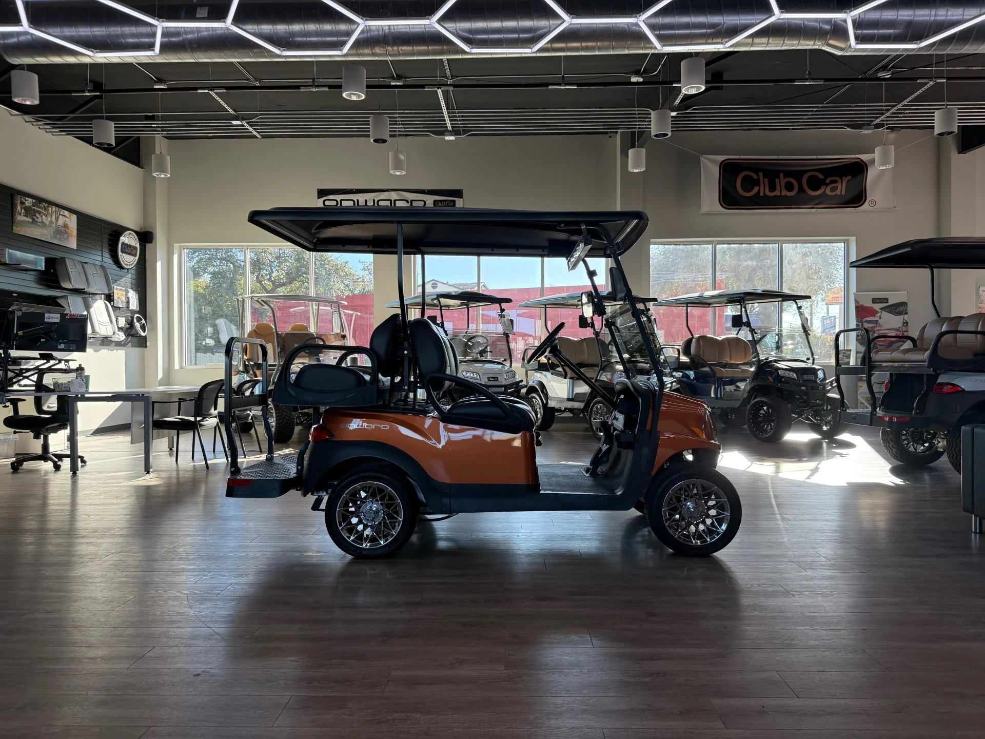 2023-Club-Car-Onward-4-Passenger-Golf-Cart-for-Sale7.webp
