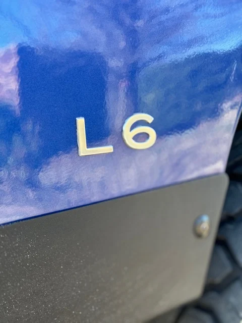 2023-E-Z-GO-Express-L6-ELiTE-6-Passenger-Lifted-Lithium-Ion-Golf-Carts-for-Sale57-5.webp