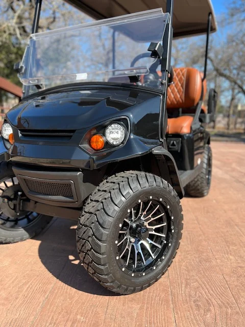 2023-E-Z-GO-Express-S4-ELiTE-4-Passenger-Lifted-Lithium-Ion-Golf-Carts-for-Sale-2.webp
