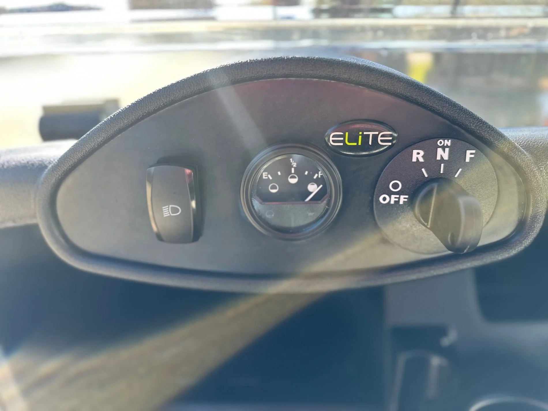 2023-E-Z-GO-Freedom-RXV-Elite-2-Passenger-Lithium-Ion-Golf-Carts-for-Sale16-9-1.webp