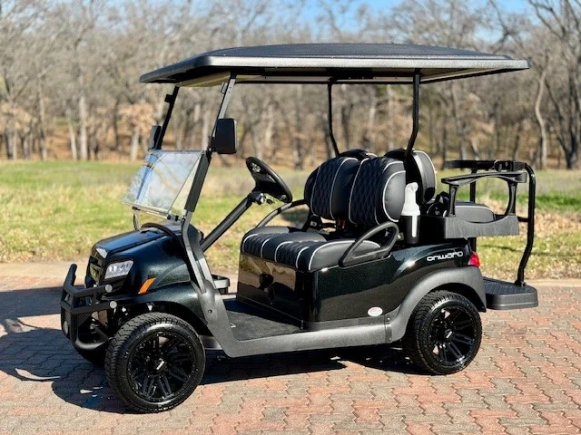 2024-Club-Car-Onward-4-Passenger-Lithium-Ion-Golf-Carts-for-Sale-1.webp