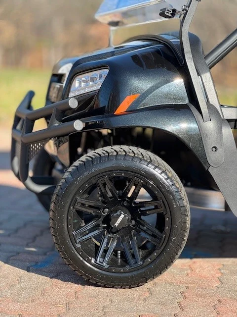 2024-Club-Car-Onward-4-Passenger-Lithium-Ion-Golf-Carts-for-Sale-2.webp