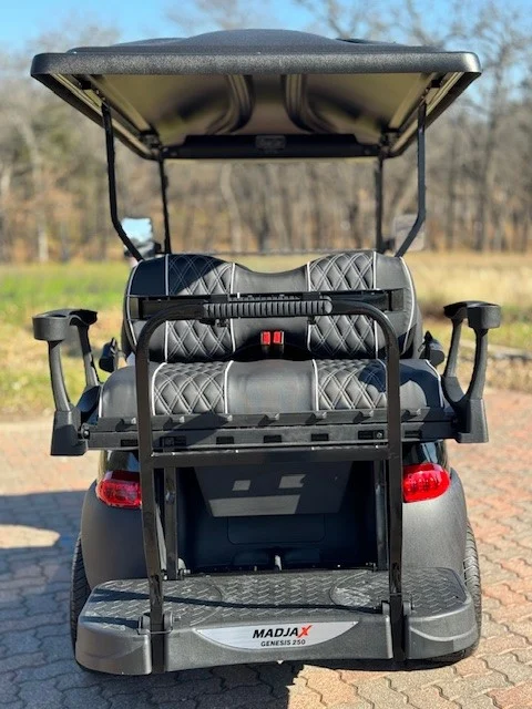 2024-Club-Car-Onward-4-Passenger-Lithium-Ion-Golf-Carts-for-Sale-5.webp