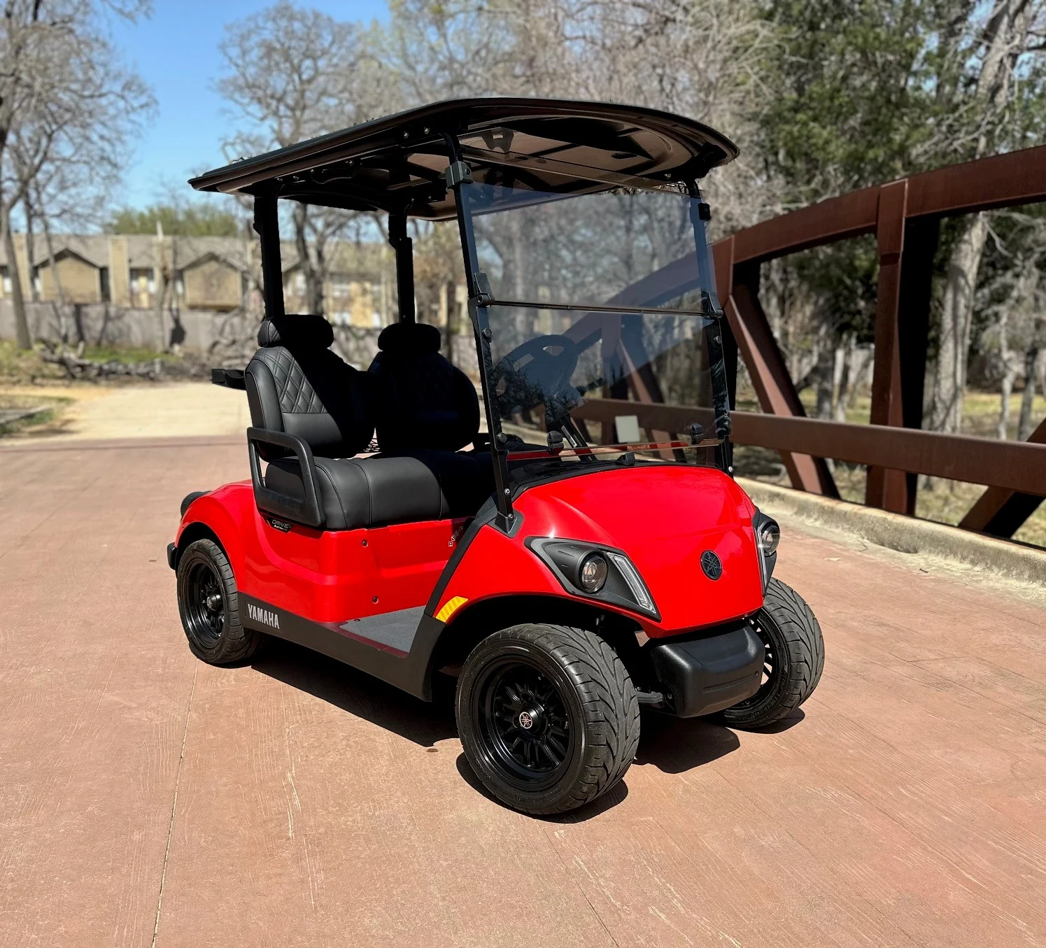 2024-Drive2-Yamaha-2-Passenger-Gas-Golf-Carts-for-Sale-1.webp