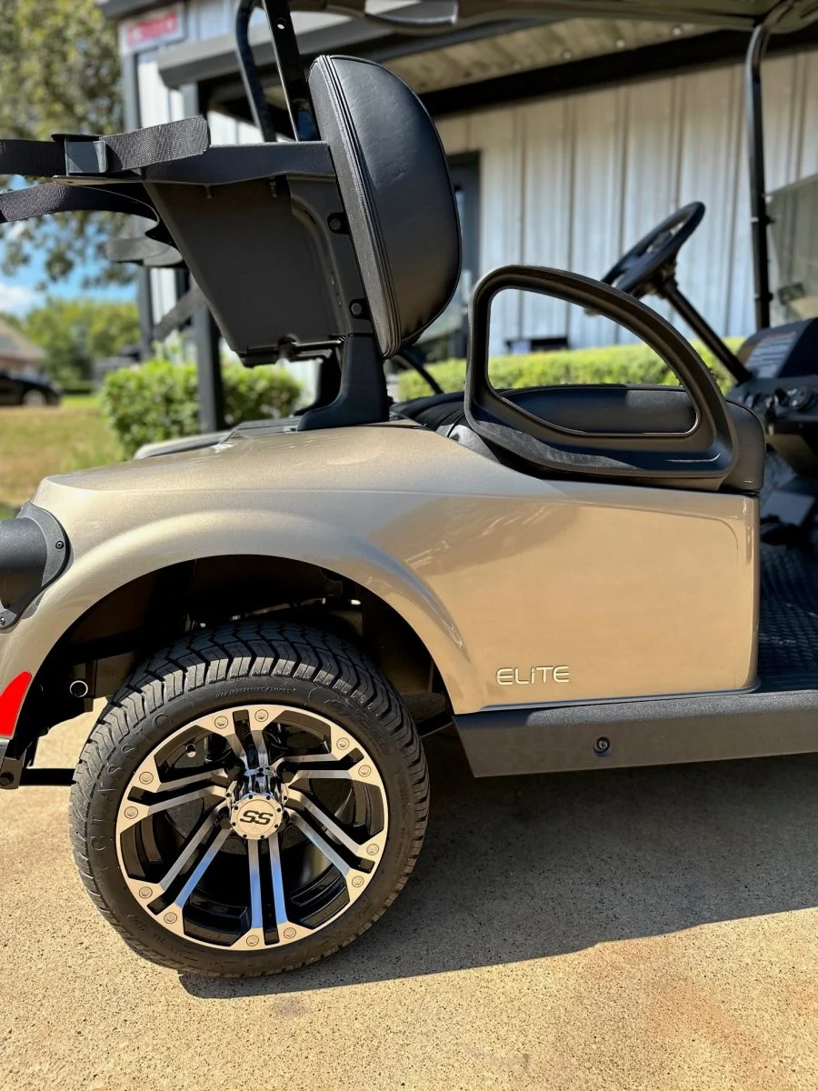 2024-E-Z-GO-Freedom-RXV-Elite-2-Passenger-Lithium-Ion-Golf-Carts-for-Sale36-8.webp