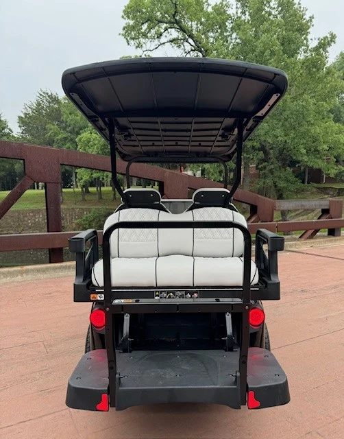 2024-E-Z-GO-RXV-4-Passenger-Lithium-Ion-Golf-Carts-for-Sale40-4.webp