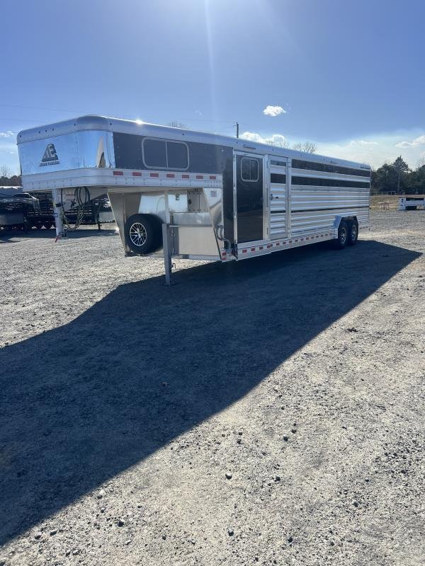 2024_Elite_Trailers_8x28_Show_Cattle_Stock_Combo_Trailer_x9BsUC7do832.jpg