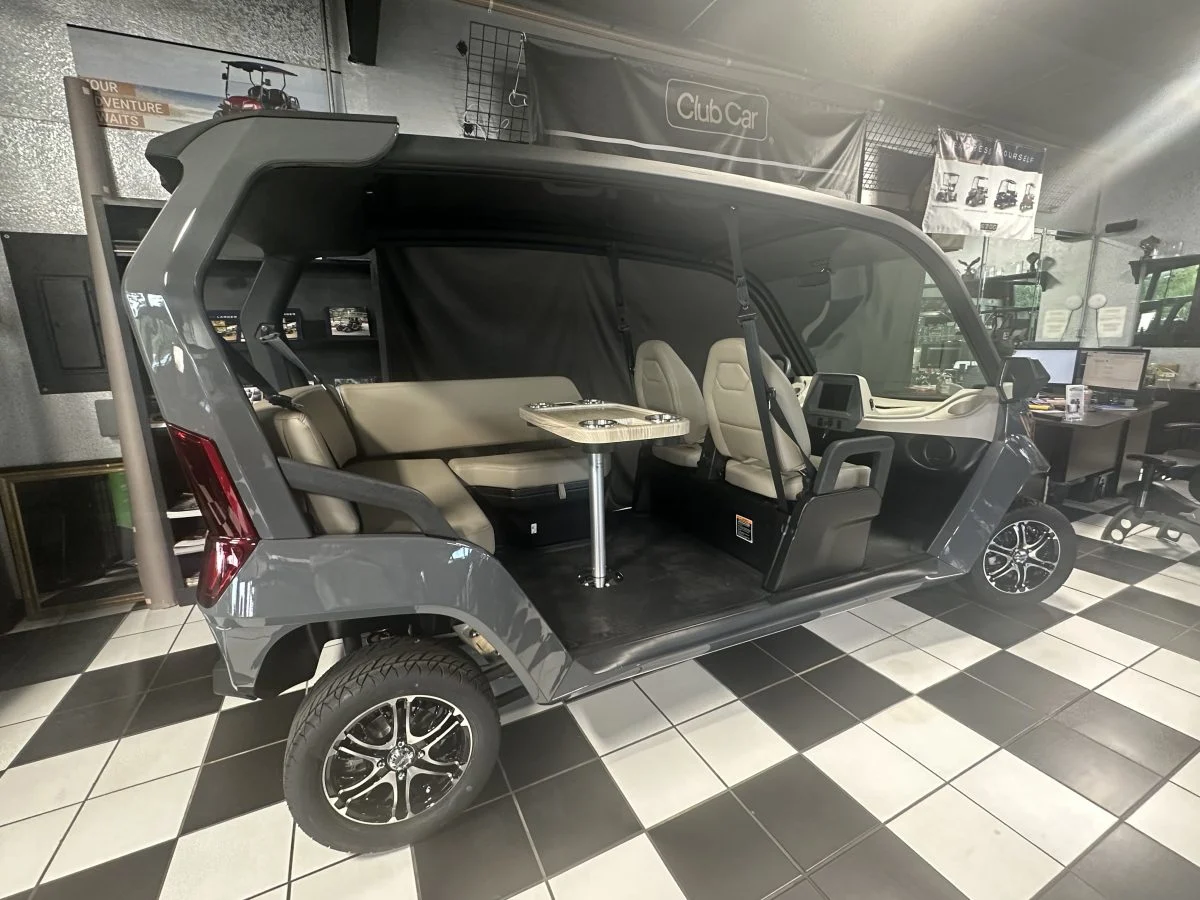 2025-Club-Car-CRU-6-Passenger-Electric-Golf-Carts-for-Sale-5.webp