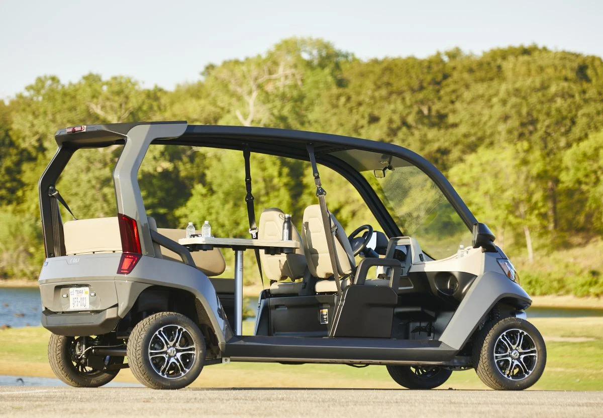 2025-Club-Car-CRU-6-Passenger-Electric-Golf-Carts-for-Sale-6.webp
