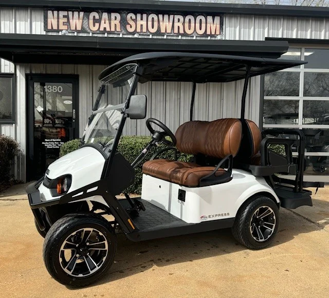 2025-E-Z-GO-Express-S4-ELiTE-4-Passenger-Lithium-Ion-Golf-Carts-for-Sale-3.webp