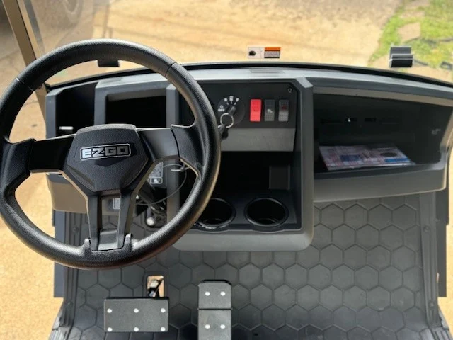 2025-E-Z-GO-Express-S4-ELiTE-4-Passenger-Lithium-Ion-Golf-Carts-for-Sale-7.webp