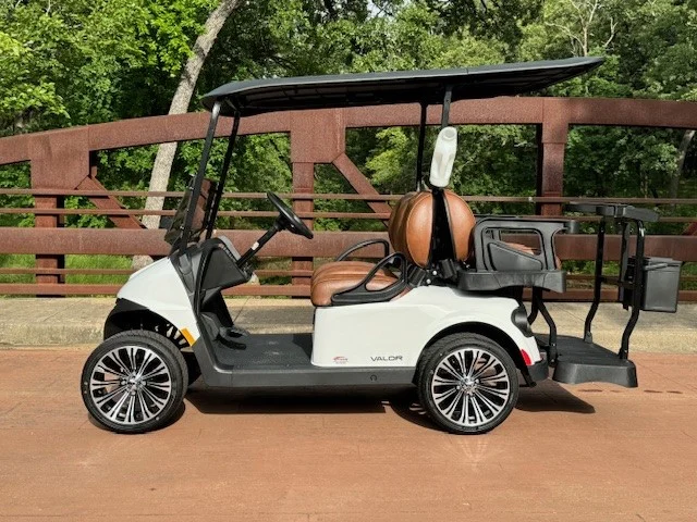2025-E-Z-GO-Valor-4-Passenger-Lithium-Ion-Golf-Carts-for-Sale43-12.webp