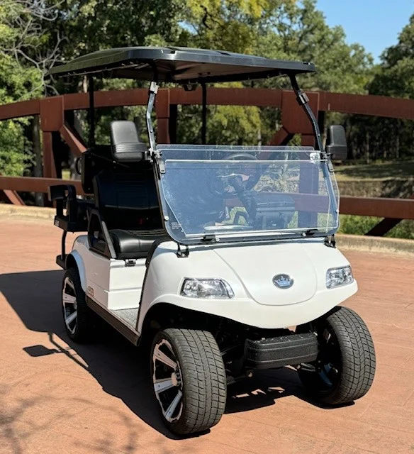 2025-Evolution-Classic-4-Plus-4-Passenger-Lithium-Ion-Golf-Carts-for-Sale-Mineral-White-4.webp