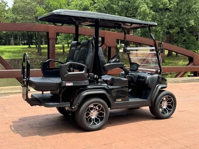 2025-Evolution-D5-Ranger-22-Plus-2-Passenger-Lithium-Ion-Golf-Carts-for-Sale-5.webp