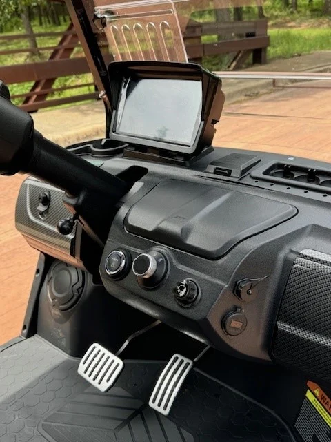 2025-Evolution-D5-Ranger-22-Plus-2-Passenger-Lithium-Ion-Golf-Carts-for-Sale-9.webp