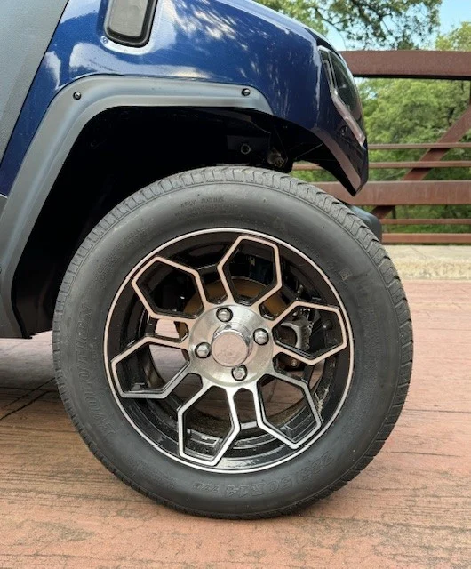 2025-Evolution-D5-Ranger-4-Plus-4-Passenger-Lithium-Ion-Golf-Carts-for-Sale-Mediterranean-Blue-2.webp