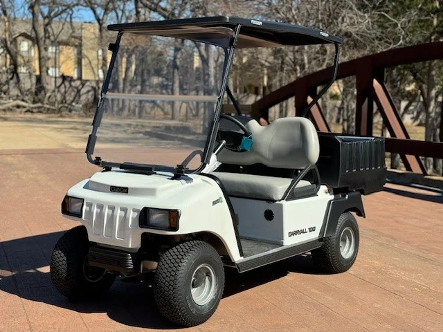 2026-Club-Car-Carryall-100-2-Passenger-Electric-Golf-Carts-for-Sale-1.webp