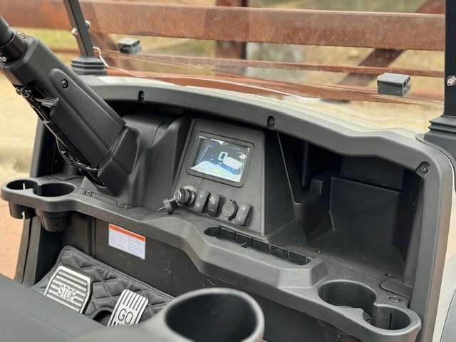 2026-Denago-EV-Nomad-XL-4-Passenger-Lifted-Lithium-Ion-Golf-Carts-for-Sale-7.webp