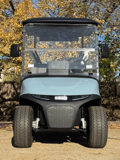 2026-E-Z-GO-Freedom-RXV-Elite-2-Passenger-Lithium-Ion-Golf-Carts-for-Sale-2.webp
