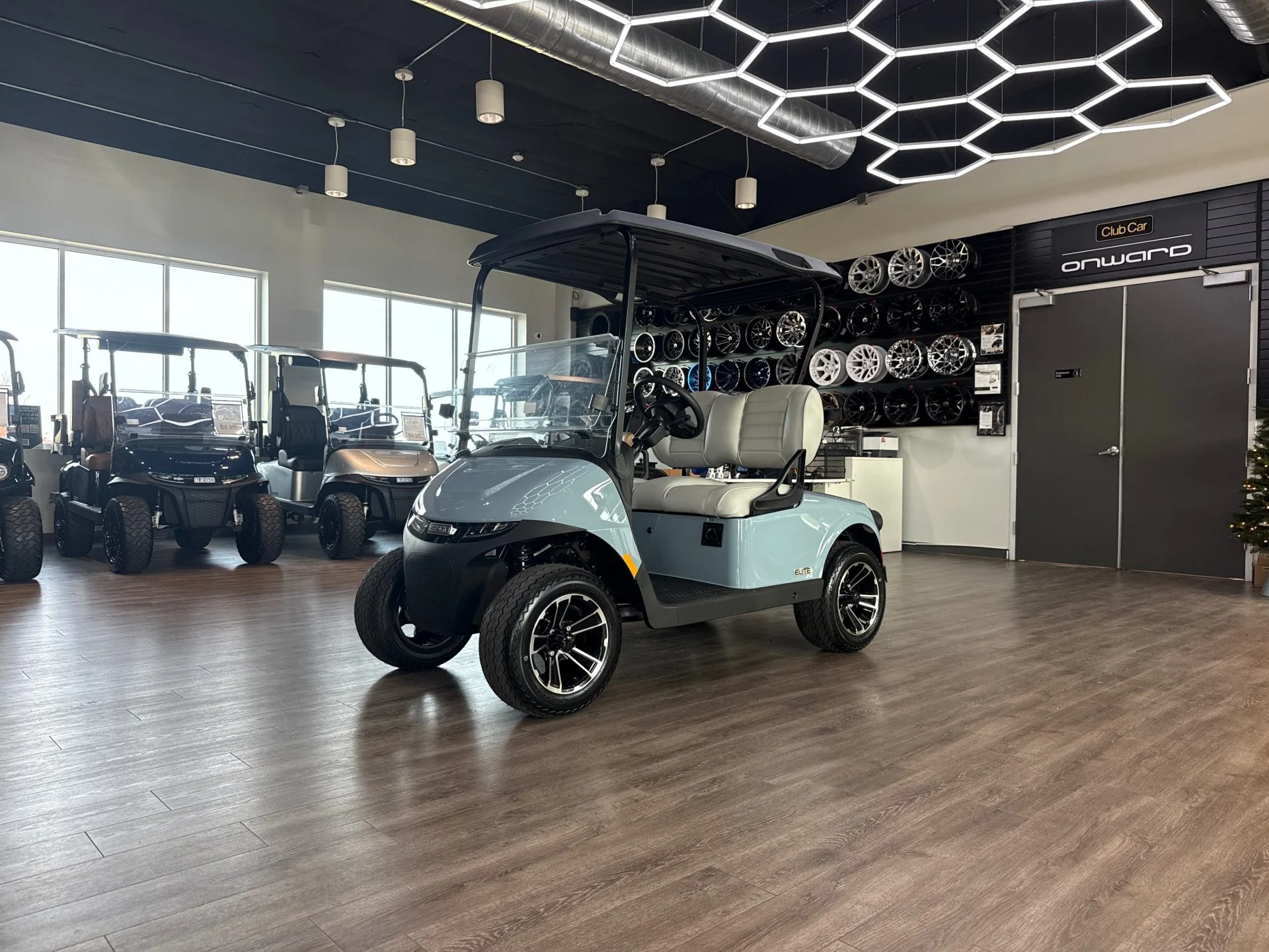 2026-E-Z-GO-RXV-2-Golf-Cart-for-Sale2.webp