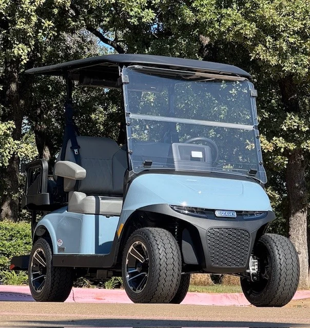 2026-E-Z-GO-RXV-4-Passenger-HP-Lithium-Ion-Golf-Carts-for-Sale-3.webp