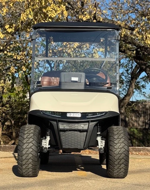 2026-E-Z-GO-Summit-XT-4-Passenger-Lithium-Ion-Golf-Carts-for-Sale-2.webp