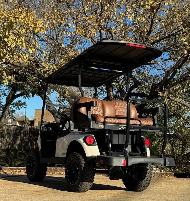 2026-E-Z-GO-Summit-XT-4-Passenger-Lithium-Ion-Golf-Carts-for-Sale-4.webp