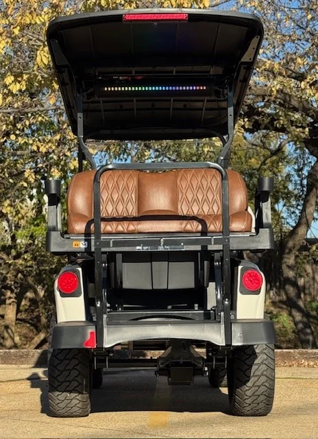 2026-E-Z-GO-Summit-XT-4-Passenger-Lithium-Ion-Golf-Carts-for-Sale-5.webp