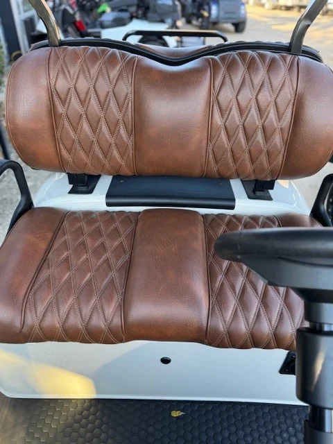 2026-E-Z-GO-Summit-XT-4-Passenger-Lithium-Ion-Golf-Carts-for-Sale-7.webp