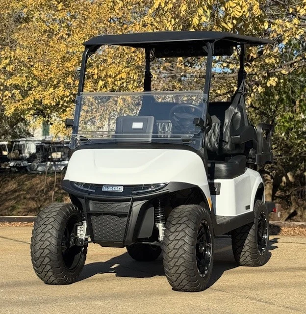 2026-E-Z-GO-Summit-XTL-4-Passenger-Lithium-Ion-Golf-Carts-for-Sale-1.webp