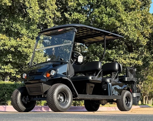 2026-E-Z-GO-Valor-6-Passenger-Electric-Golf-Carts-for-Sale-1.webp