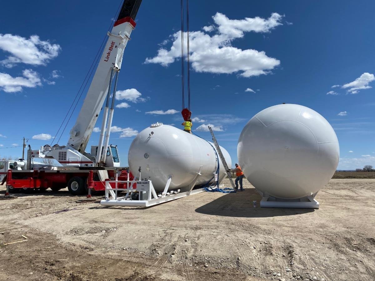 30000-Gallon-Skid-Tank-HERE.jpg