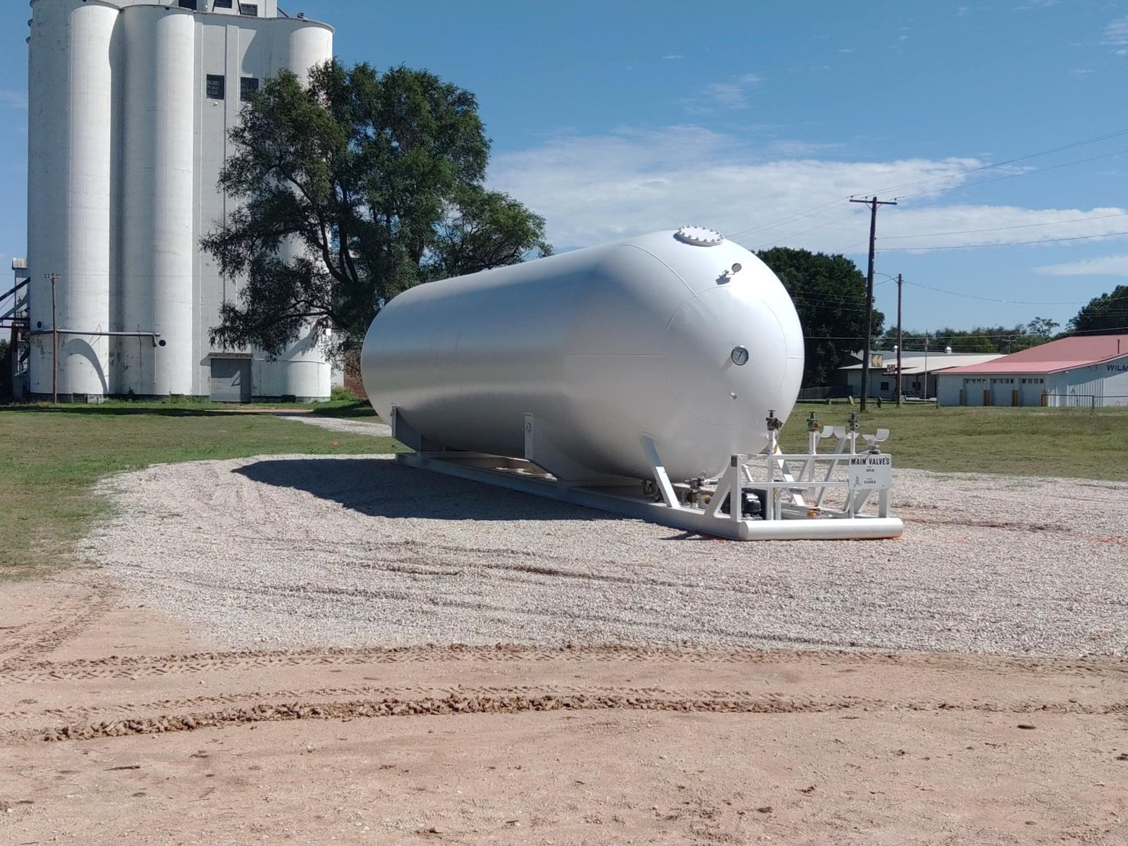 30000-Gallon-Skid-Tank.jpg