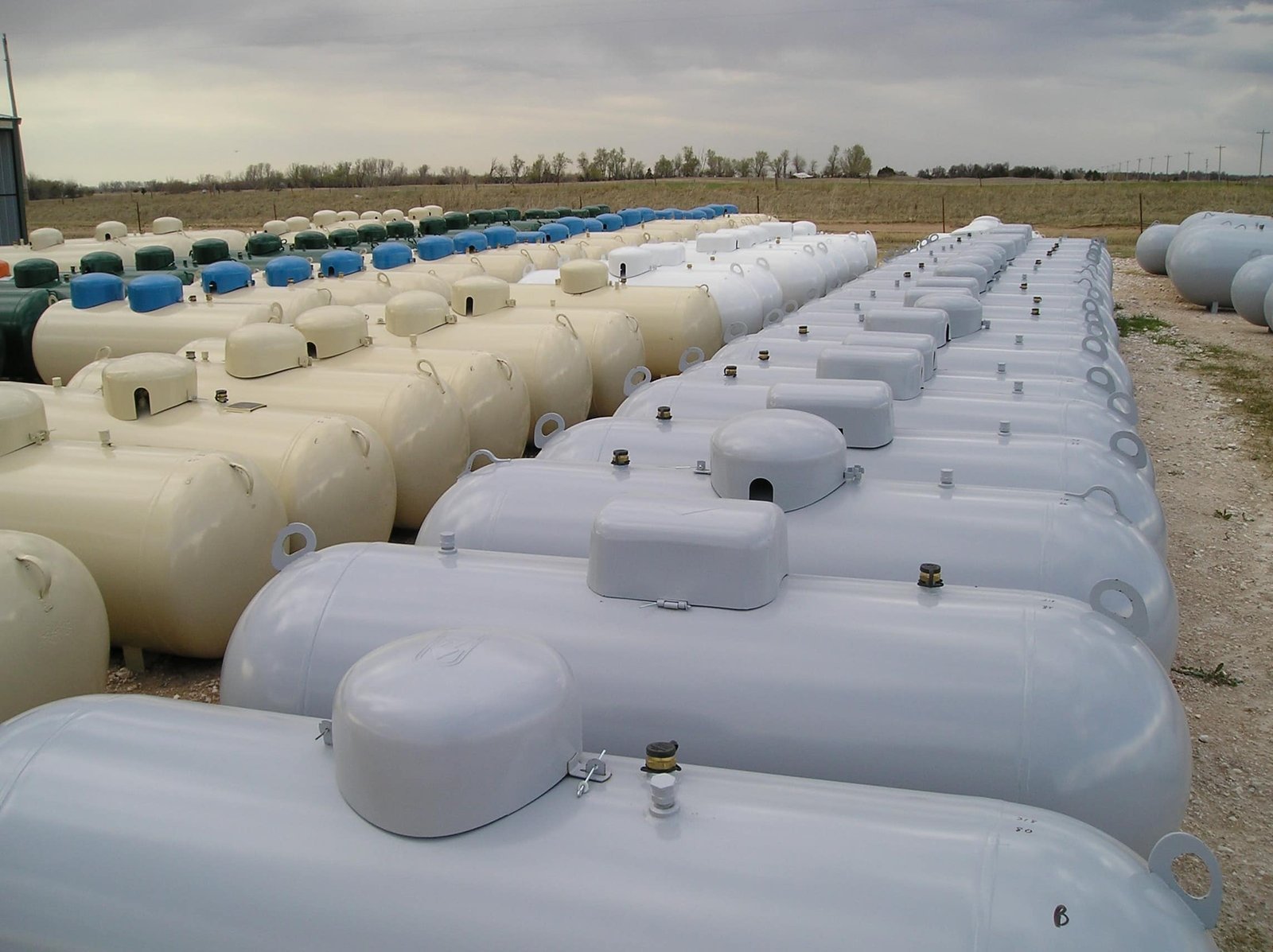 500-Gallon-Propane-Tanks-UK.jpg