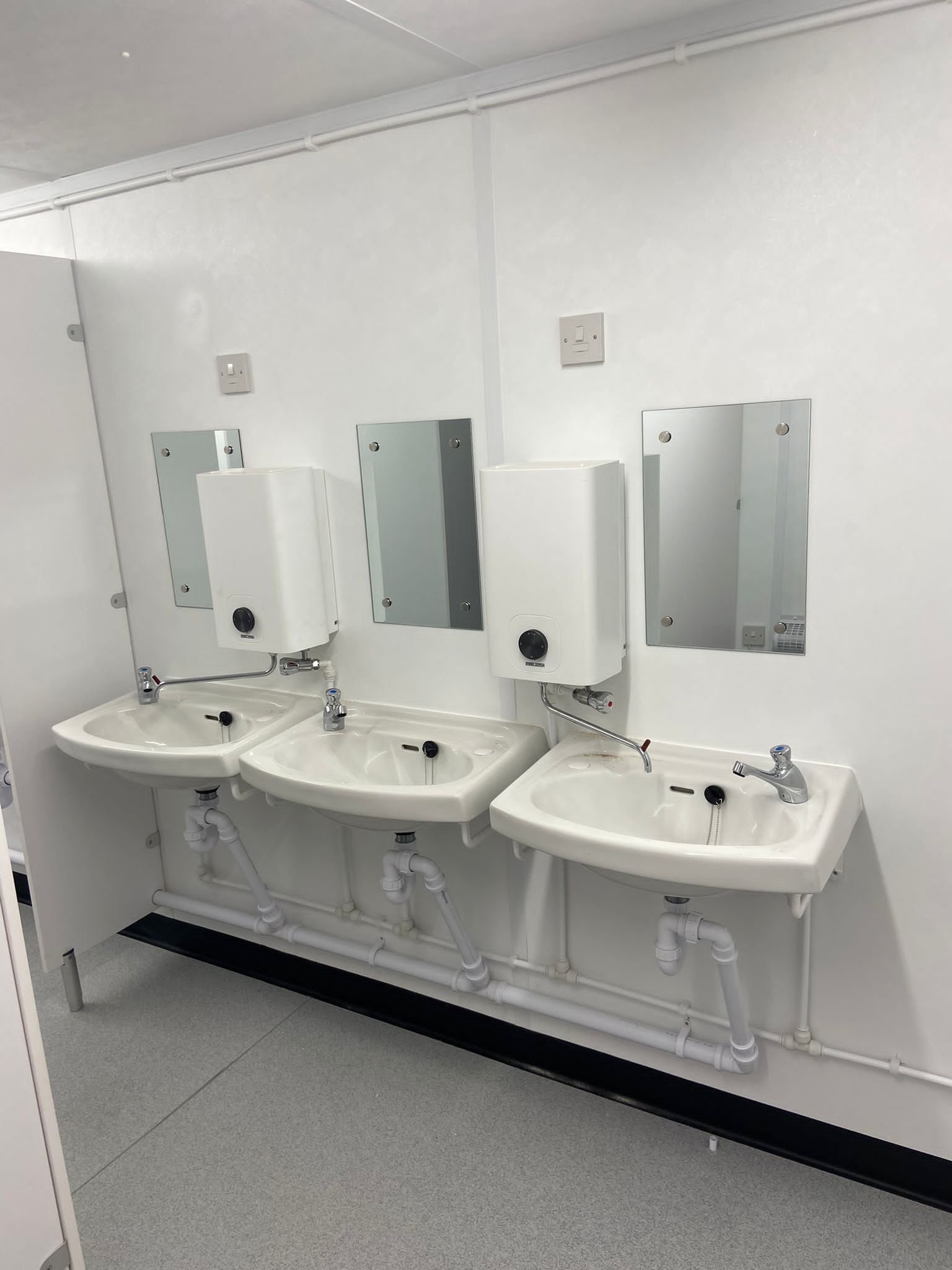 61-Steel-Toilet-Cabin-5.jpeg